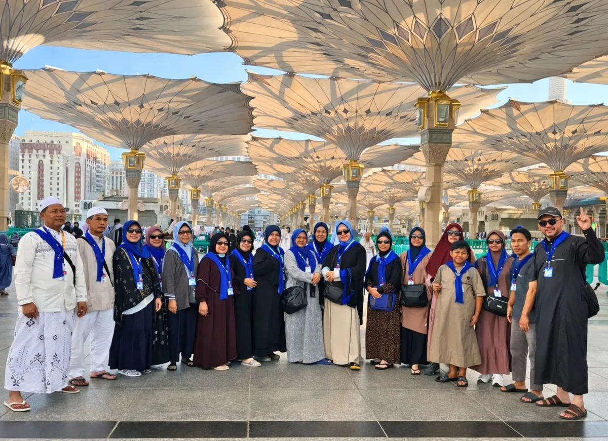 Dokumentasi keberangkatan jamaah Amiru Tour 2