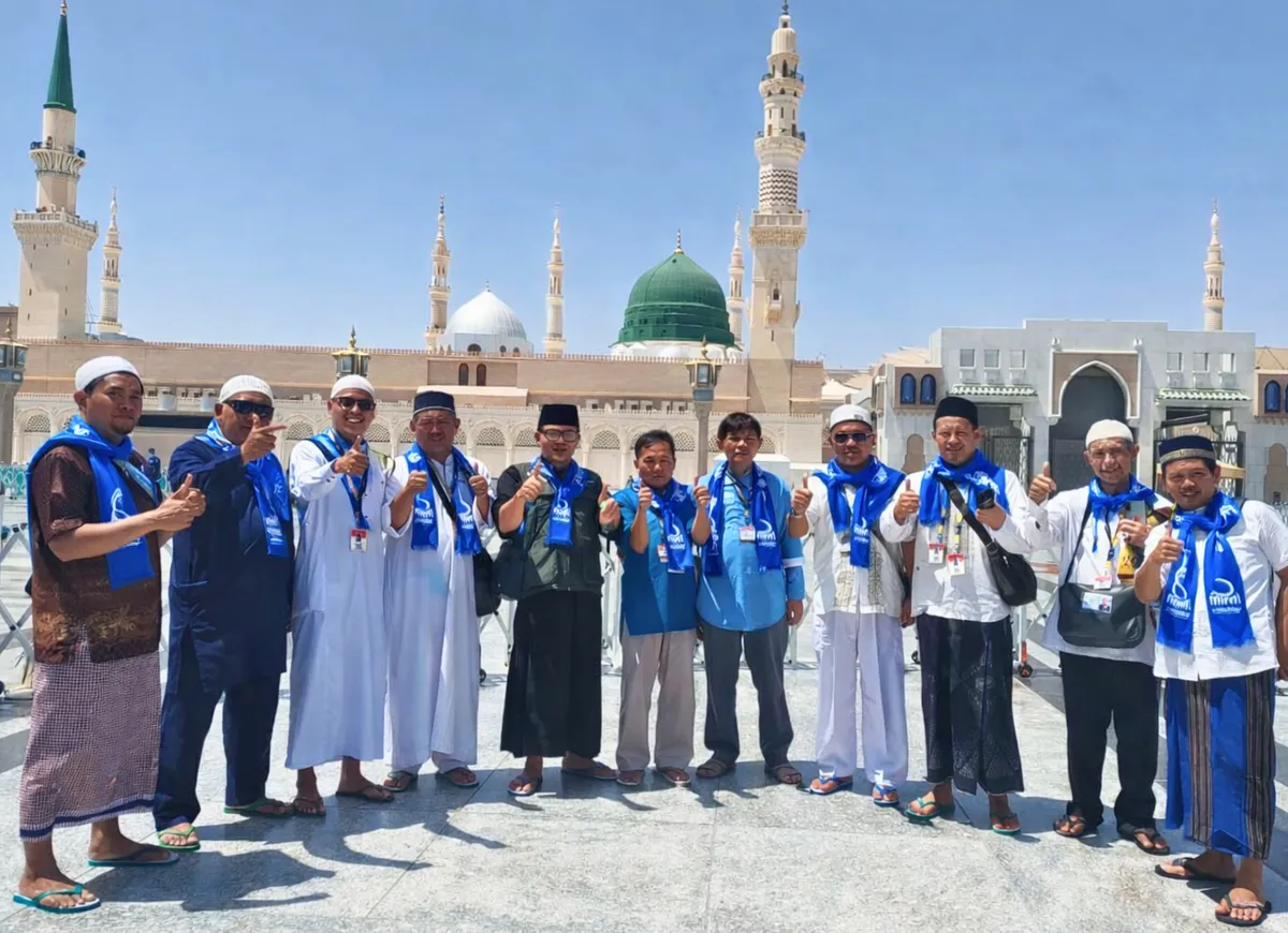 Dokumentasi keberangkatan jamaah Amiru Tour 3