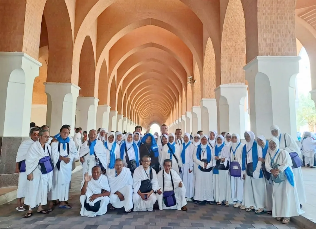 Dokumentasi keberangkatan jamaah Amiru Tour 7